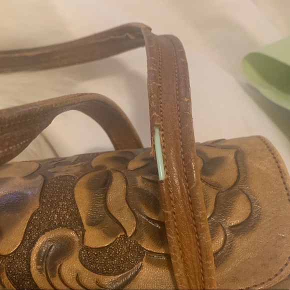 Vintage 1970’s Boho Tooled Leather Bag - Picture 10 of 10